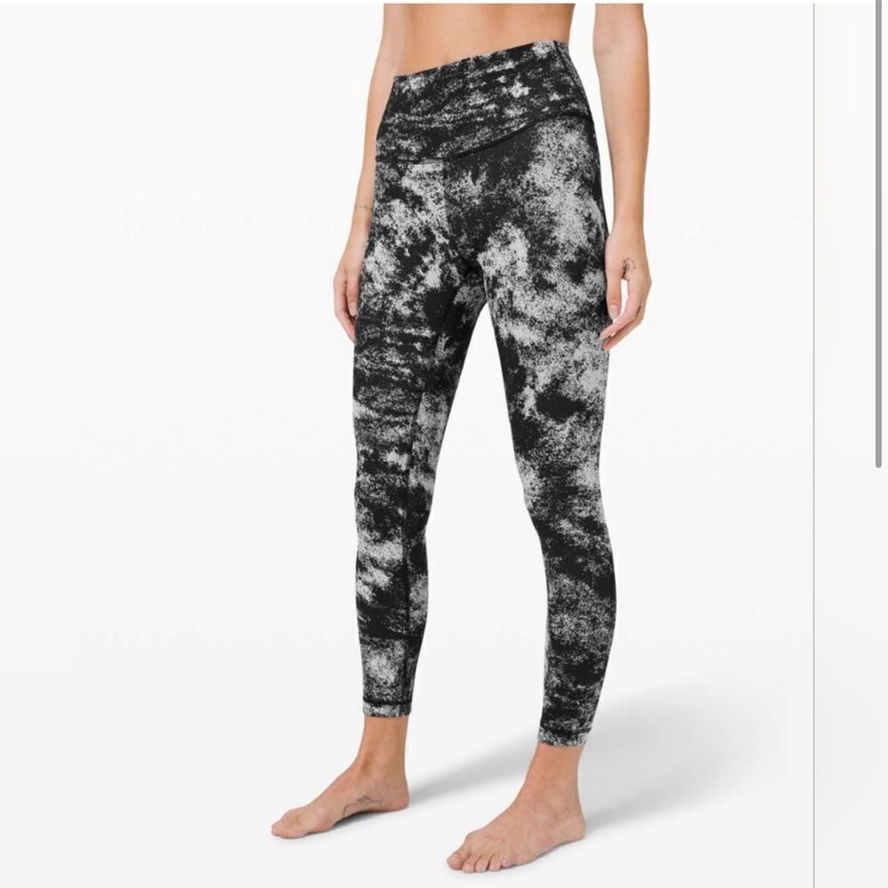 Lululemon Wunder Under High-Rise Tight 25"โ(Aerify Jacquard Black Alpine White)